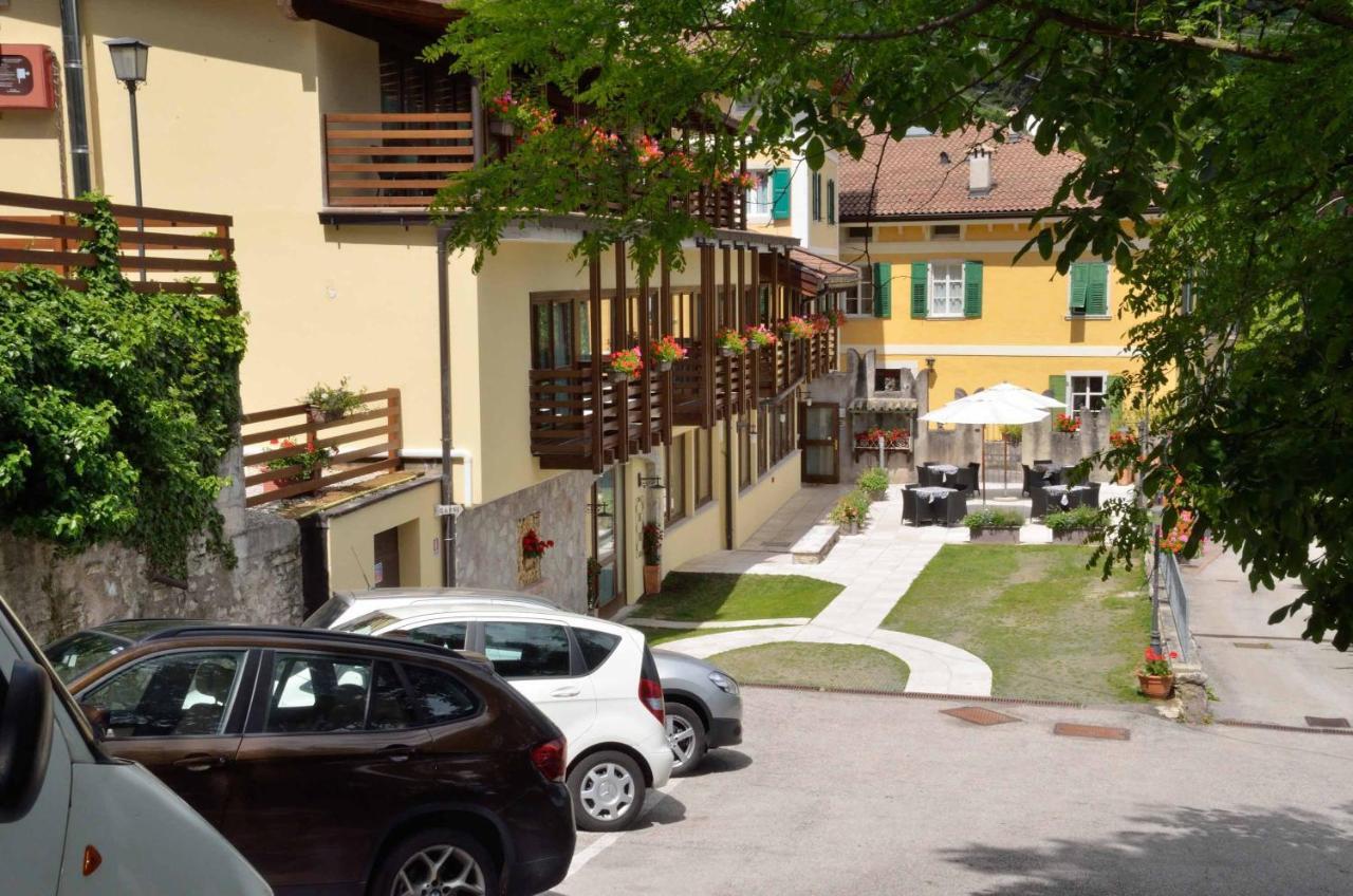 Garni San Giorgio Della Scala Rooms And Breakfast Trento Exterior photo